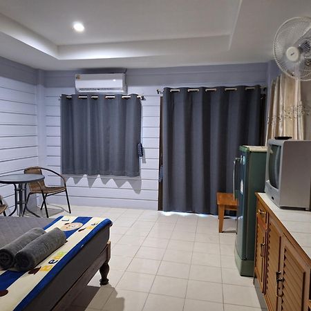 Phonsomboon Guesthouse Koh Tao Exterior photo